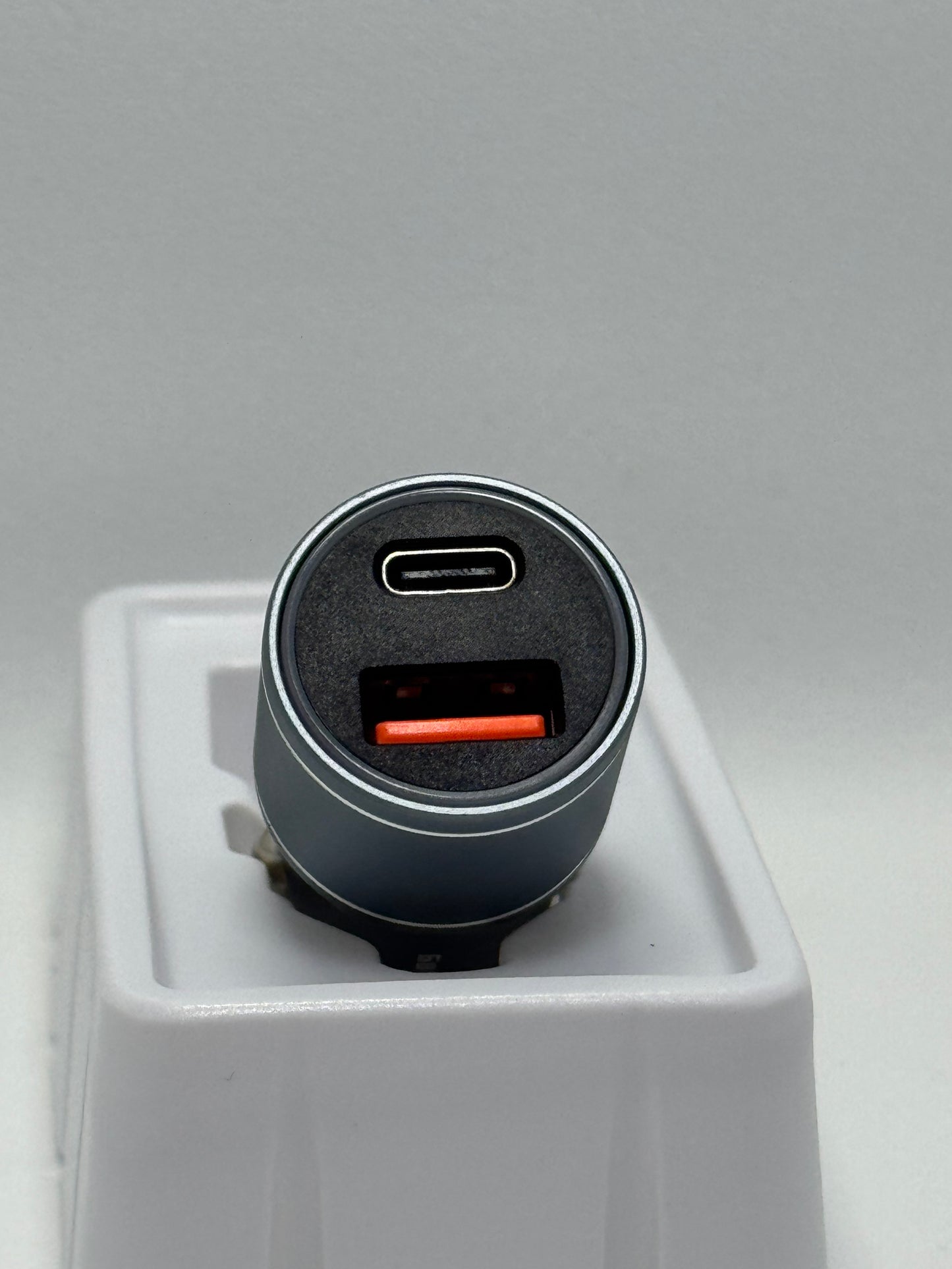 Carregador Veicular Turbo Usb / Tipo c Peining PEI-CC018